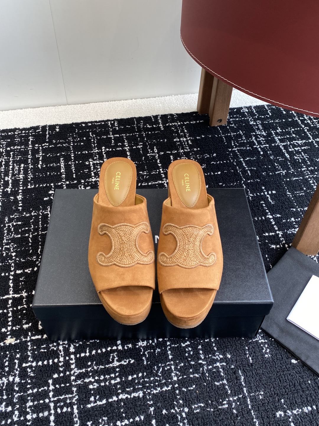 Women Top Quality C*eline shoes