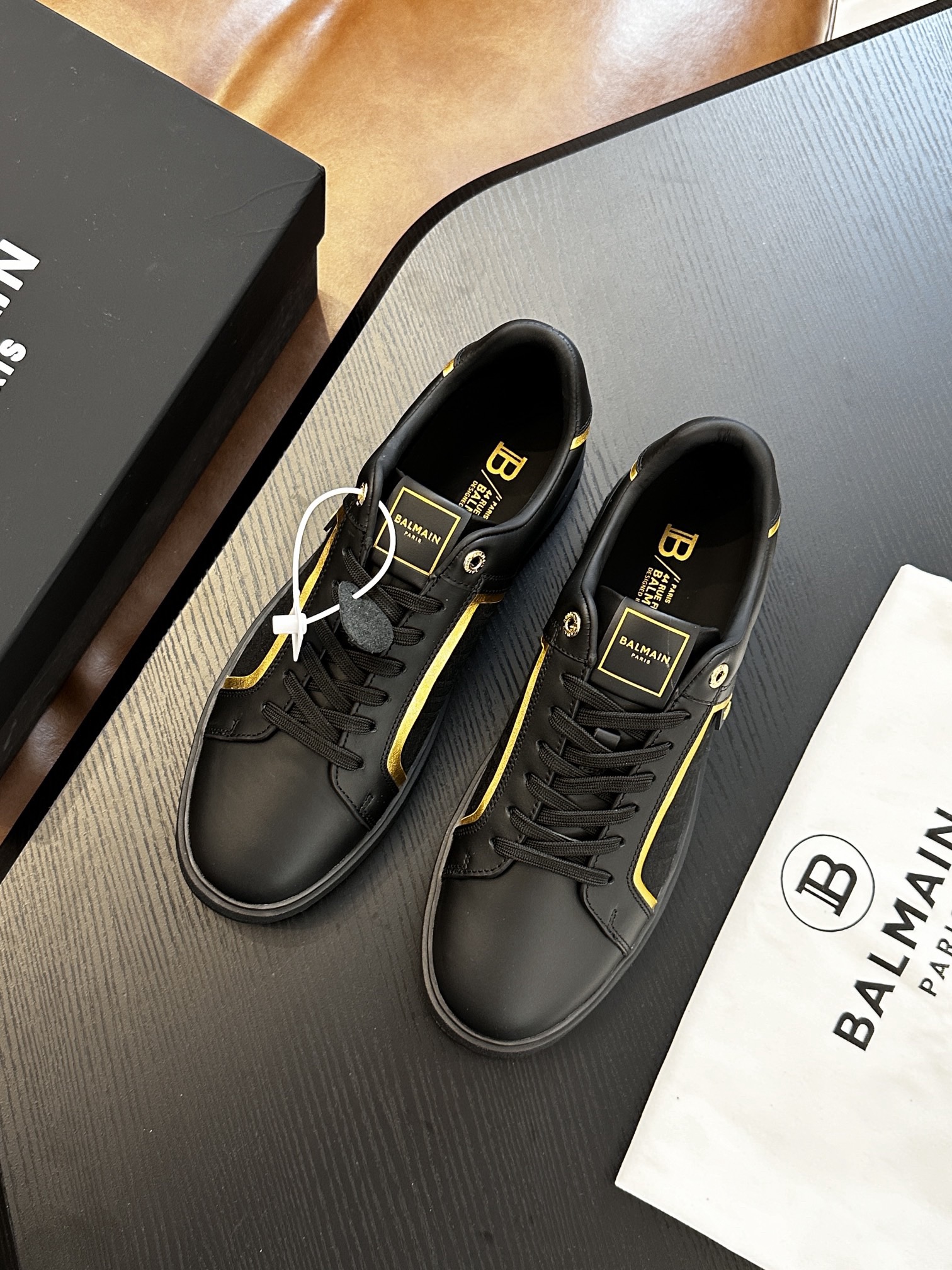 Women Men Top Quality B*almain shoes