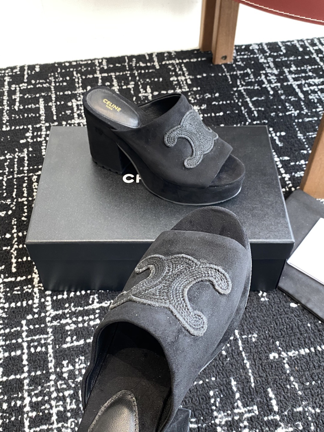 Women Top Quality C*eline shoes