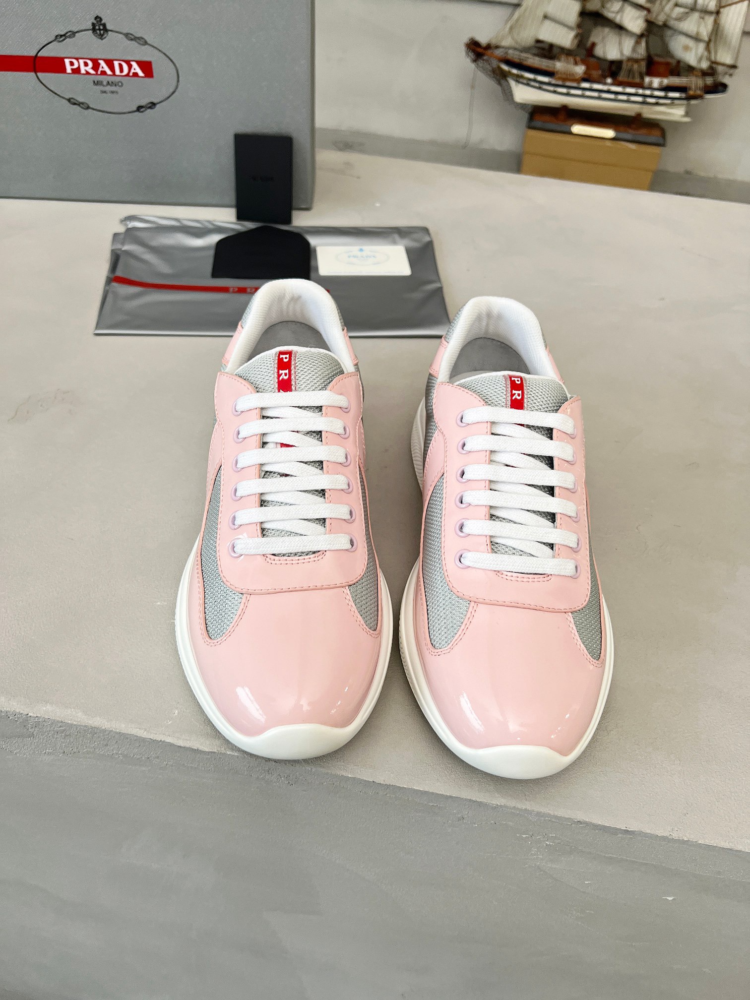 Women Men Top Quality P*rada shoes