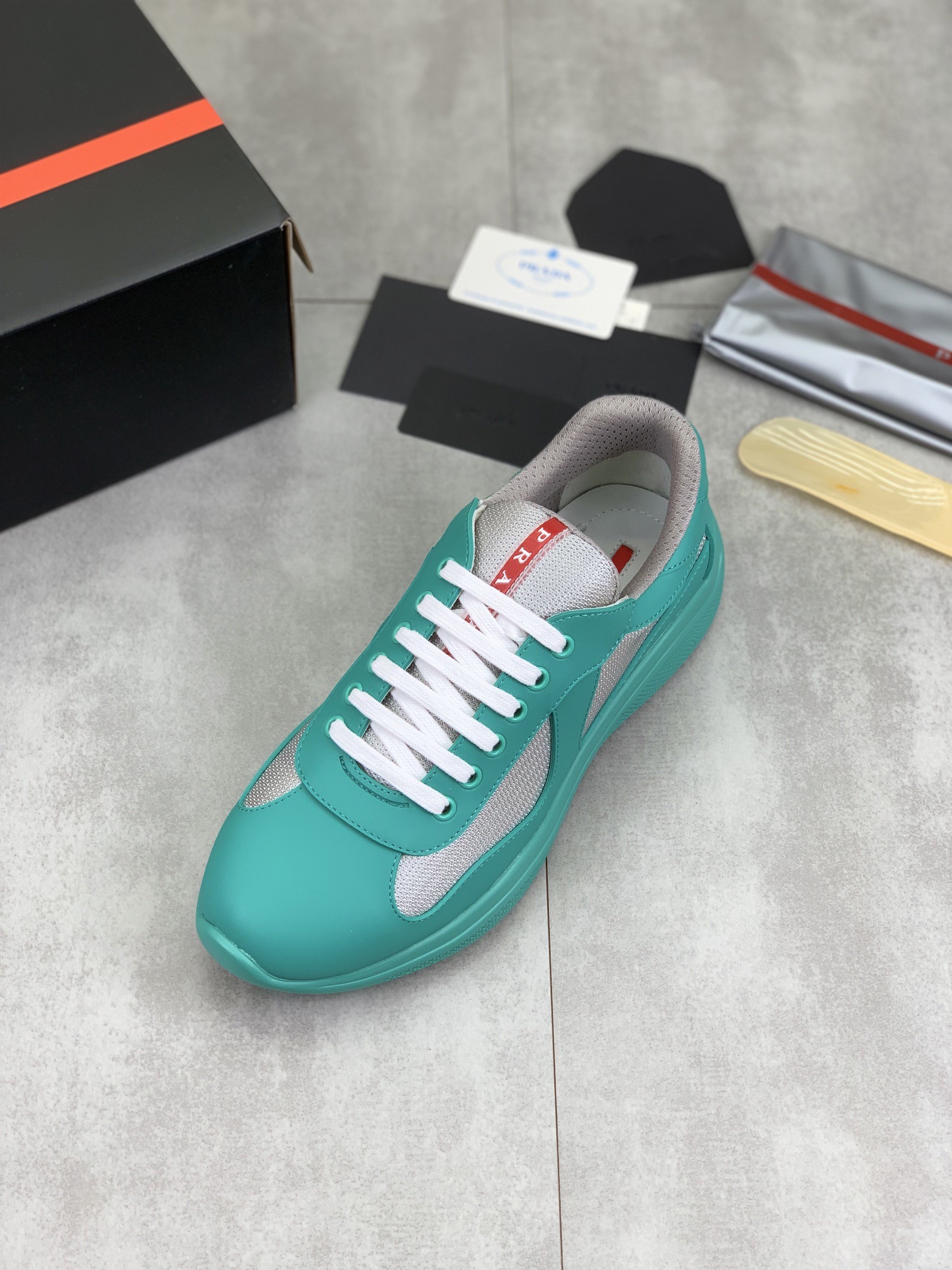 Women Men Top Quality P*rada shoes