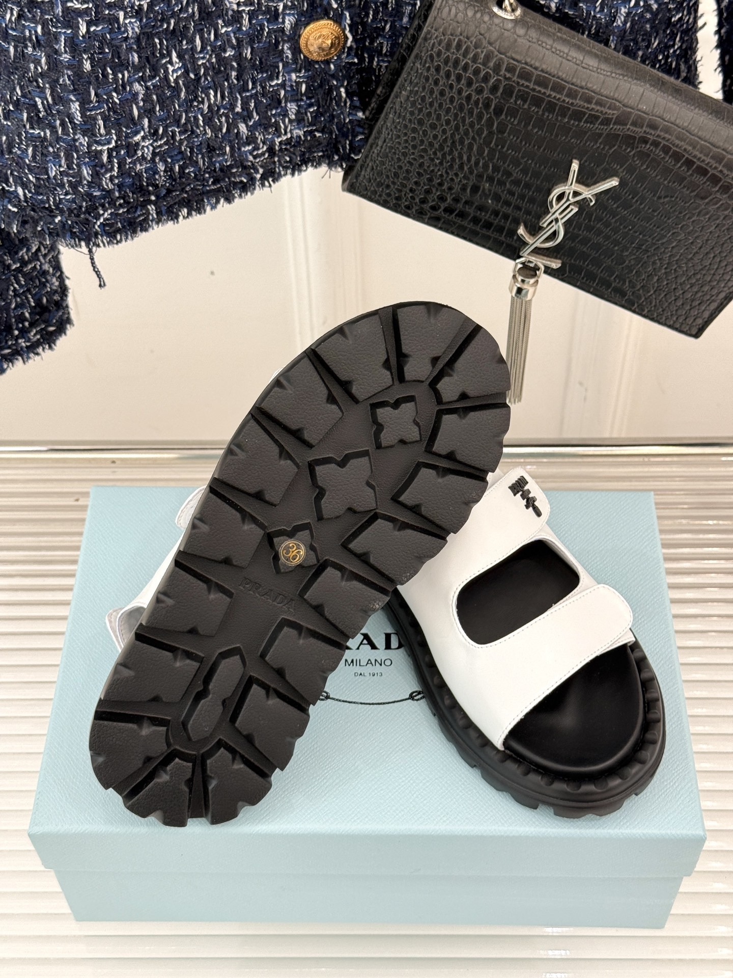 Women Men Top Quality P*rada shoes