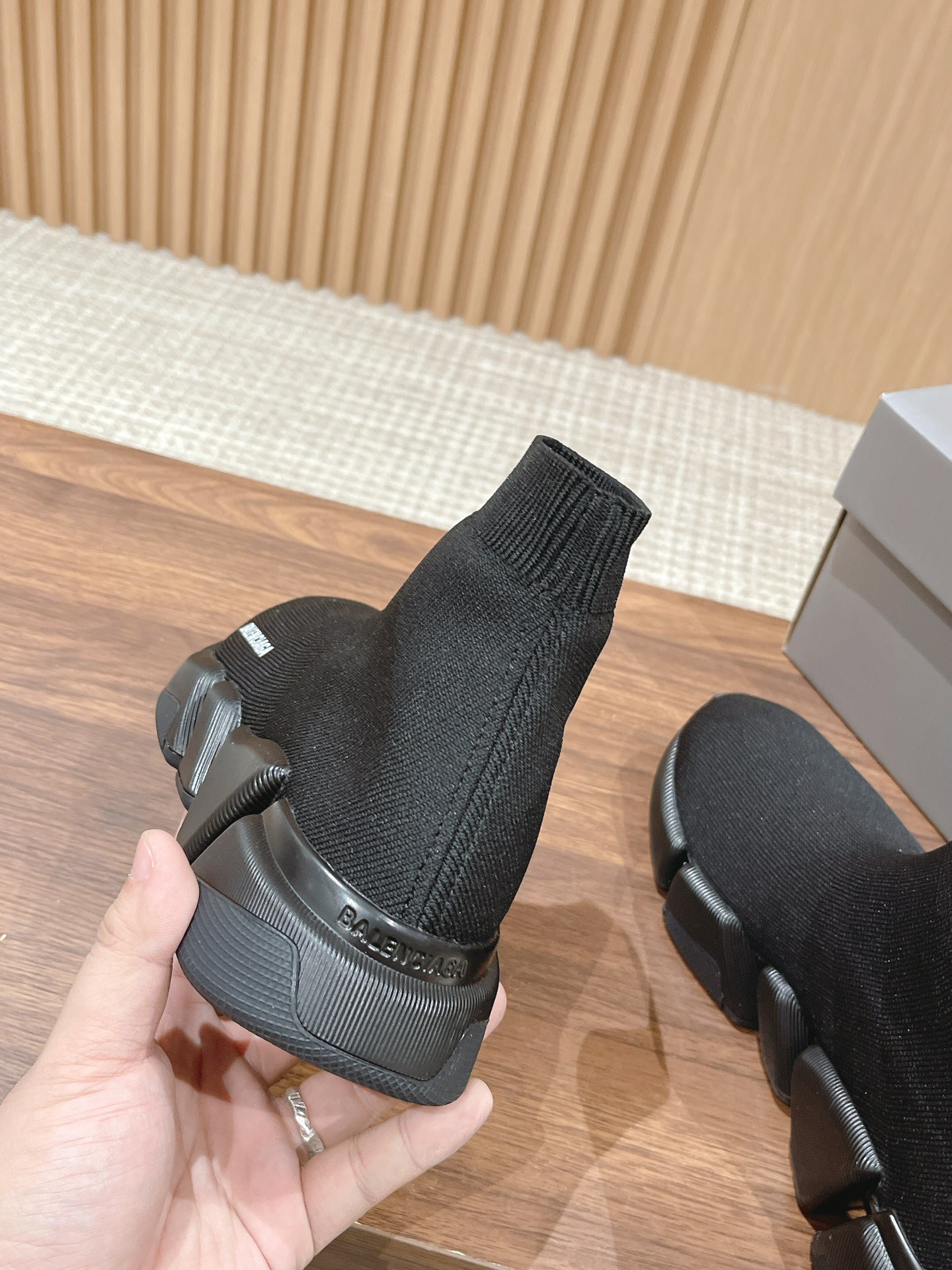 Men Women size 35-45 A*lexander M*cqueen Sneaker Top Quality 1:1