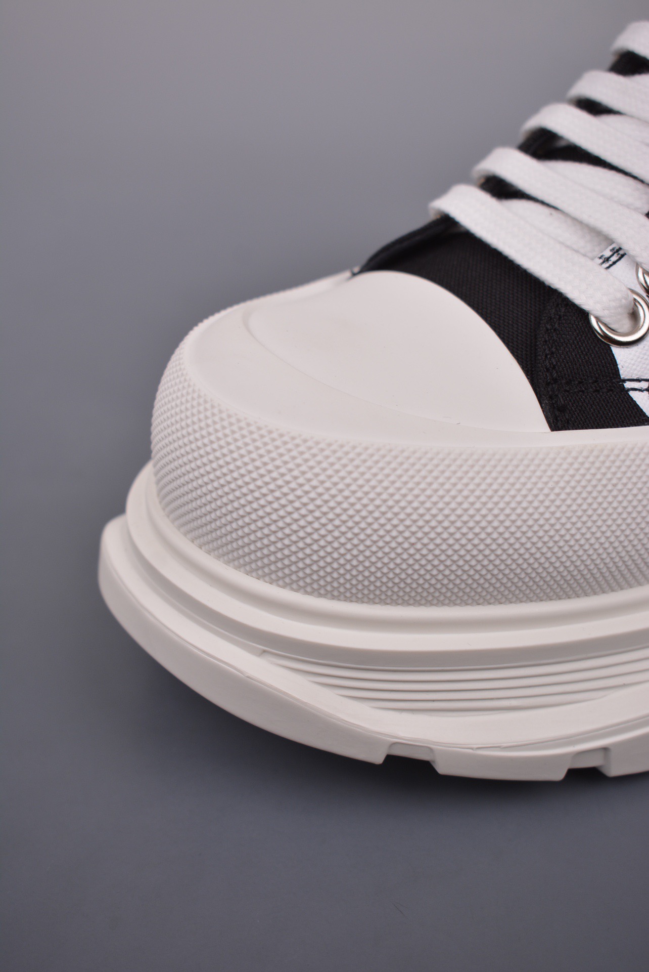 Men Women size 35-45 A*lexander M*cqueen Sneaker Top Quality 1:1