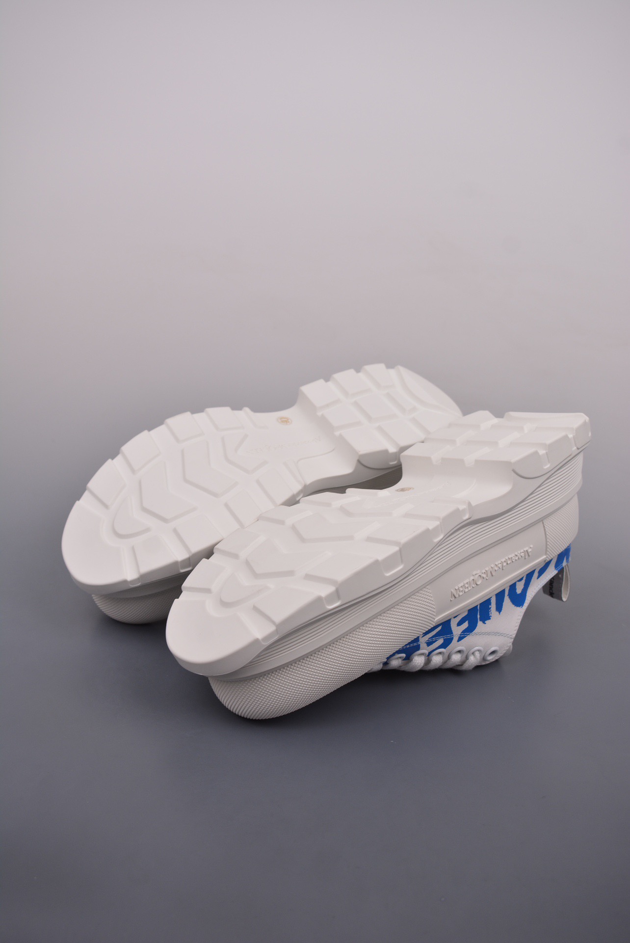 Men Women size 35-45 A*lexander M*cqueen Sneaker Top Quality 1:1