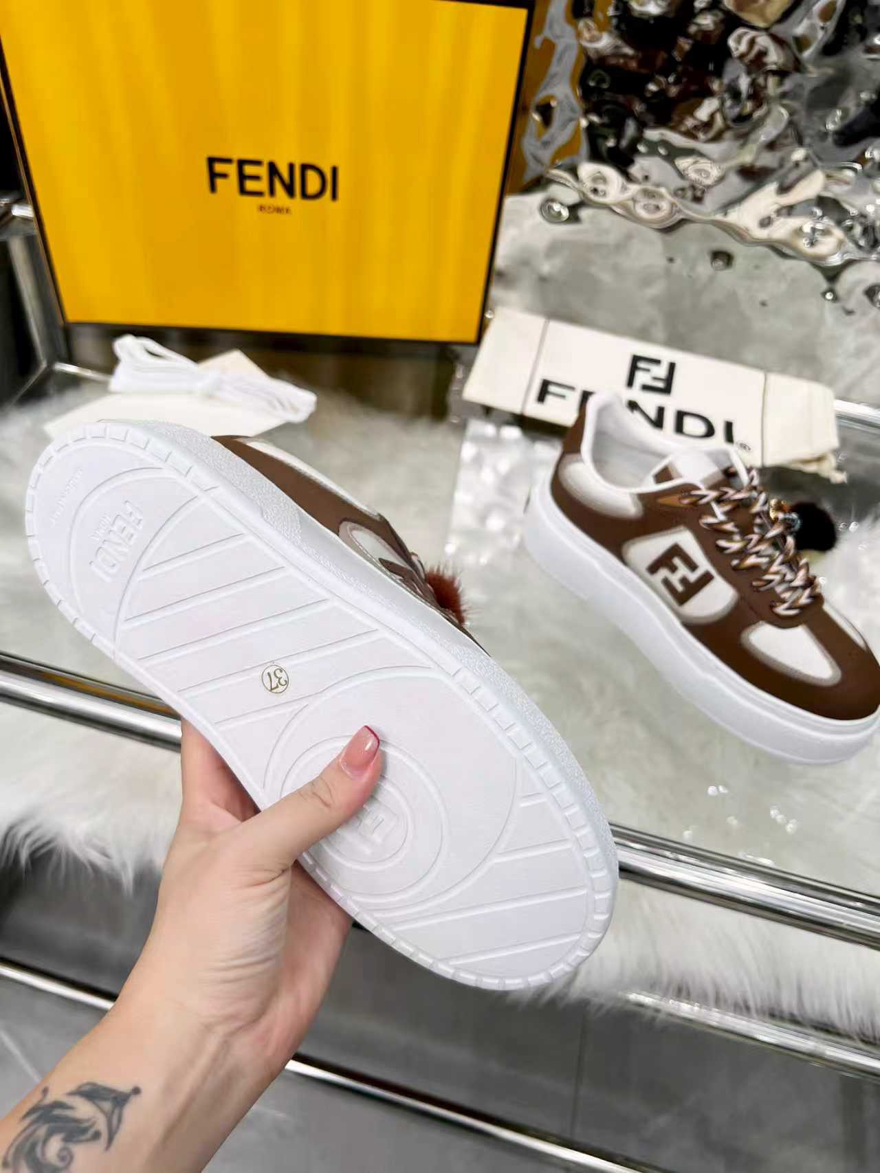 Women F*endi Sneakers Top quality 1:1 size:35-42