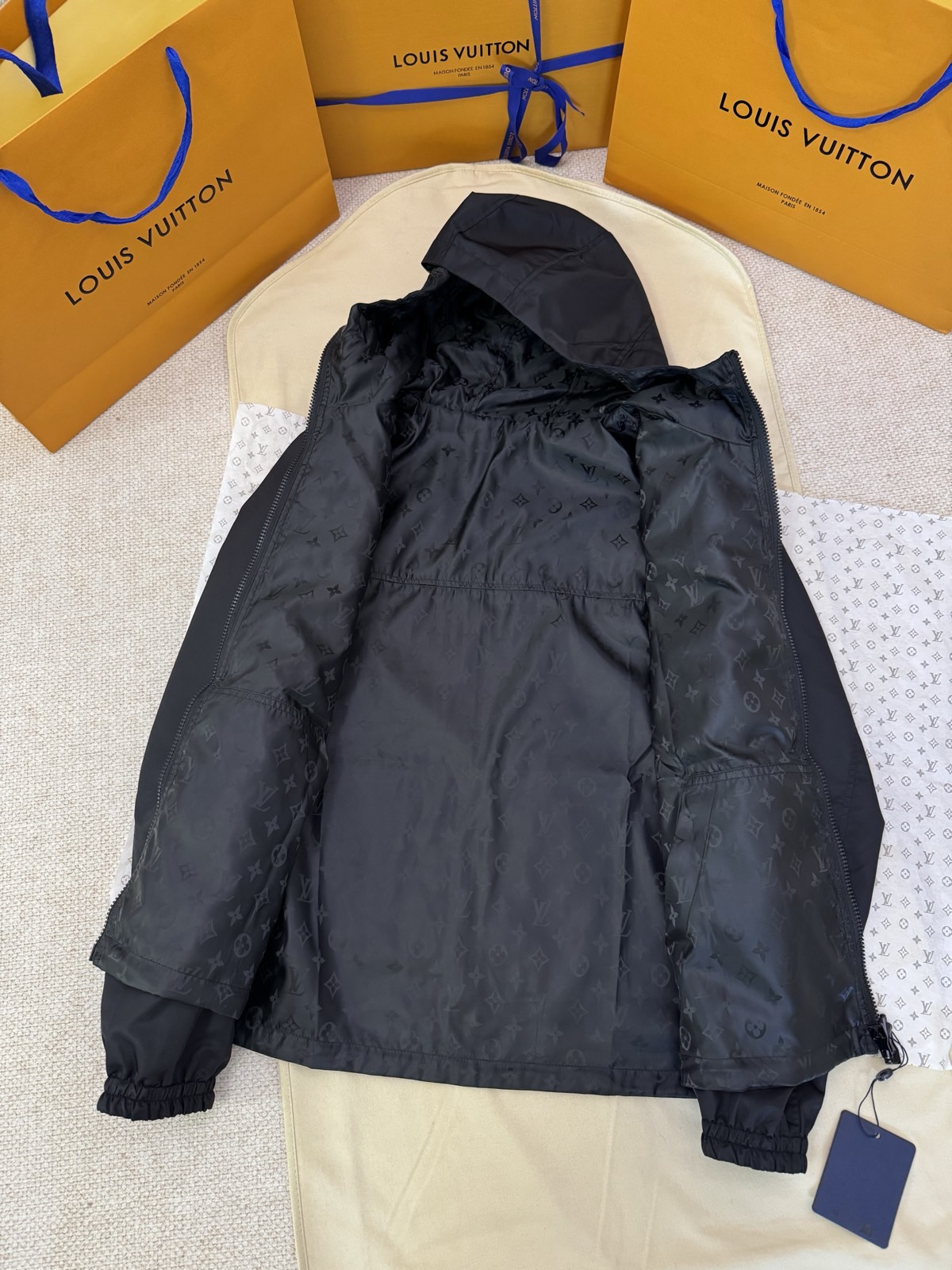 L*V Louis Vuitt*on Top Quality 1:1 Jacket