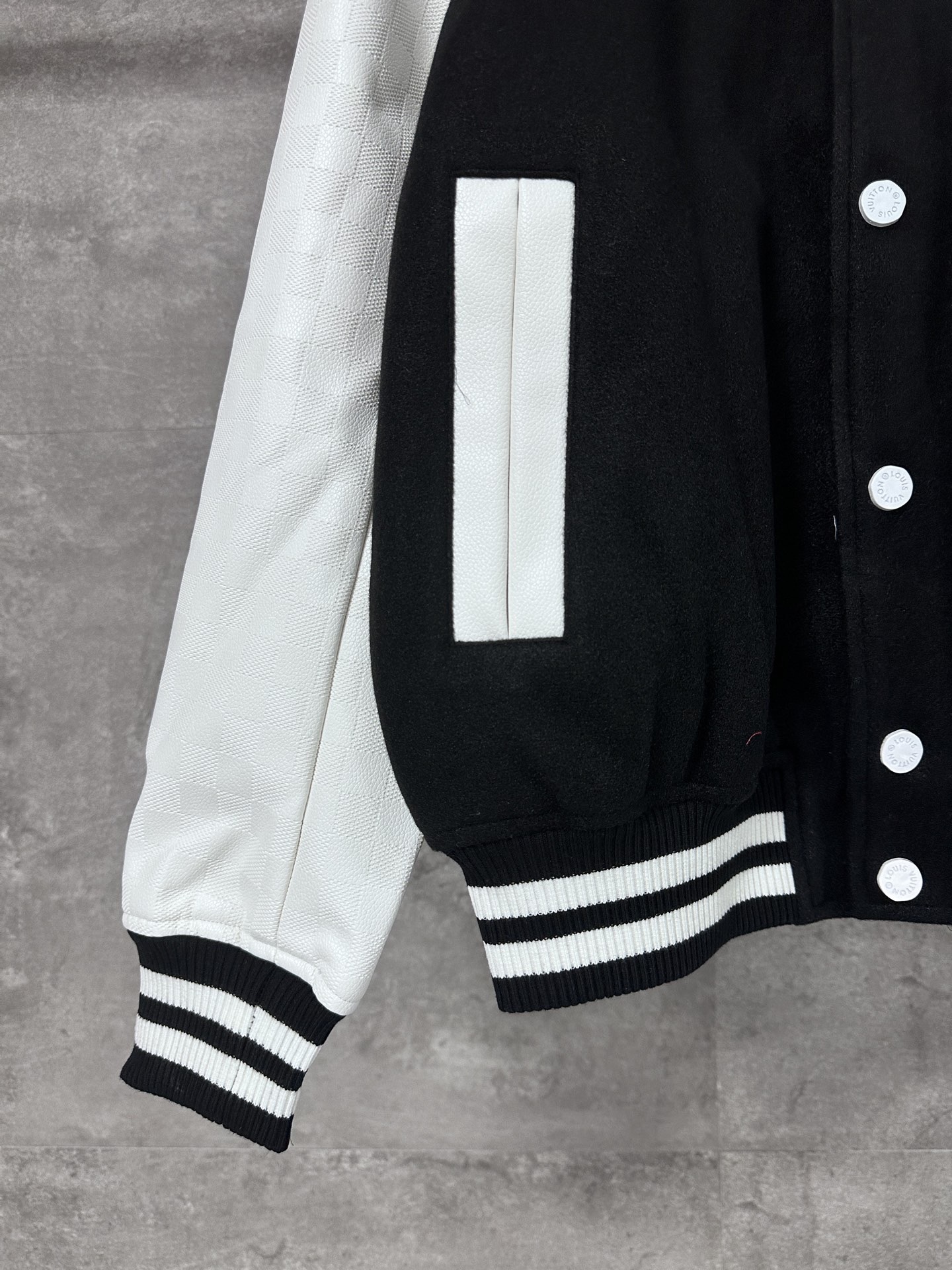 L*V Louis Vuitt*on Top Quality 1:1 Jacket