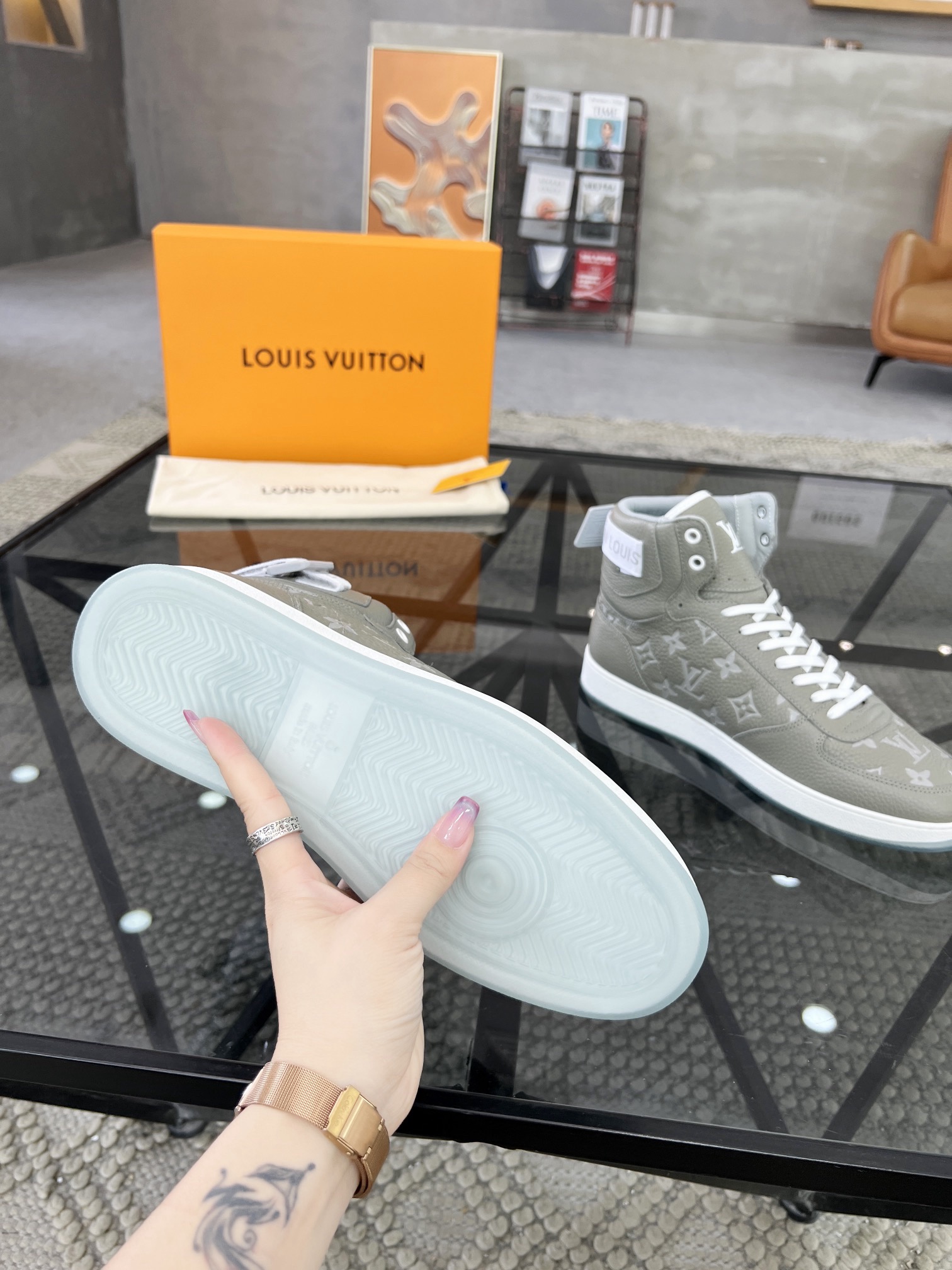 Men L*ouis V*uitton Top Sneaker L*V Shoes