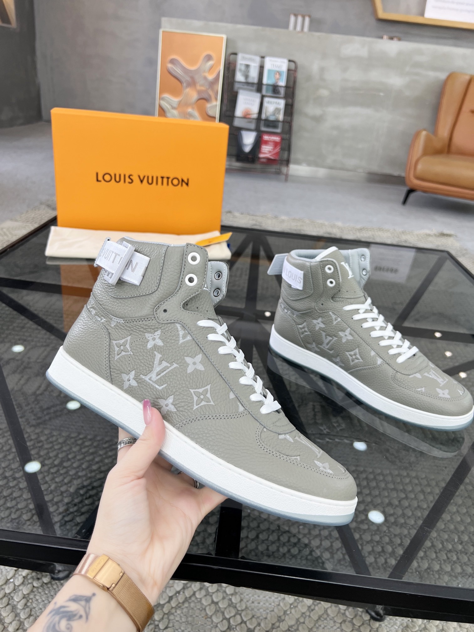 Men L*ouis V*uitton Top Sneaker L*V Shoes