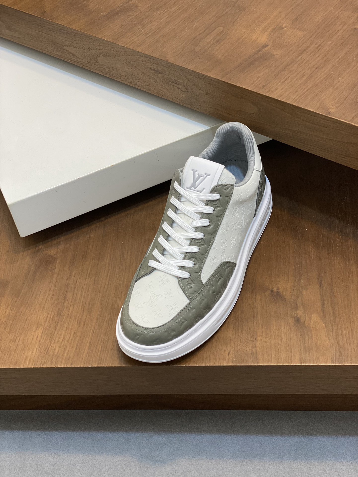 Men L*ouis V*uitton Top Sneaker L*V Shoes